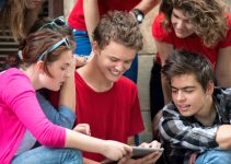 Ghid: Dezvoltarea socială a adolescenților