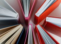 Biblioteca capsulei: zece cărți rotite trimestrial