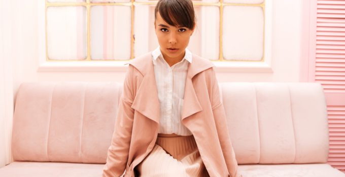 Combinarea pastelurilor în outfituri elegante