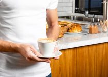 Bucătăria cu colț pentru servire rapidă, cafea și gustări de zi cu zi
