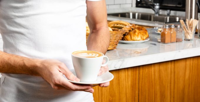 Bucătăria cu colț pentru servire rapidă, cafea și gustări de zi cu zi