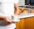 Bucătăria cu colț pentru servire rapidă, cafea și gustări de zi cu zi